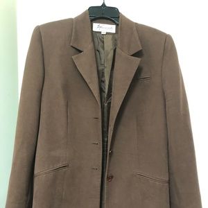 Hannah Brown Women’s Blazer